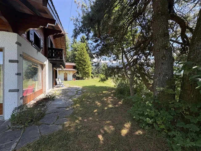 4.5 Zimmer Chalet in Huémoz – Foto 9 von 10