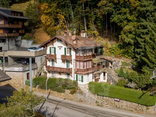 Chalet in Huémoz – Foto 2 von 13