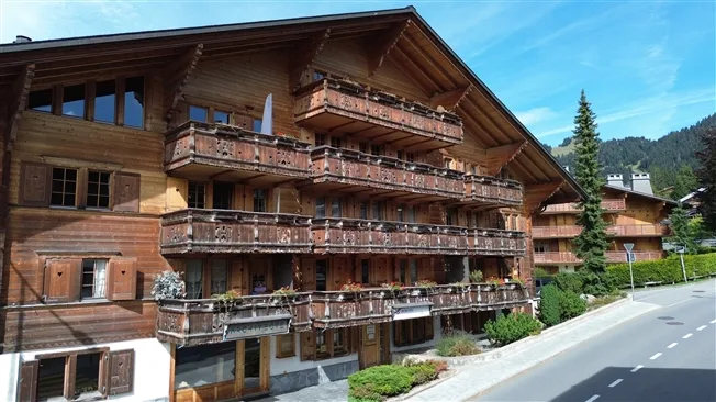 9 Zimmer Wohnung in Villars-sur-Ollon – Foto 2 von 14
