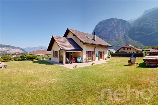 6 Zimmer Einfamilienhaus in St-Maurice – photo 2 sur 12