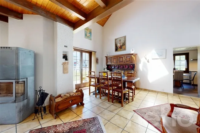 6 Zimmer Einfamilienhaus in St-Maurice – photo 4 sur 12