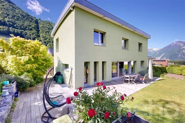 6.5 Zimmer Einfamilienhaus in Vouvry – photo 2 sur 12