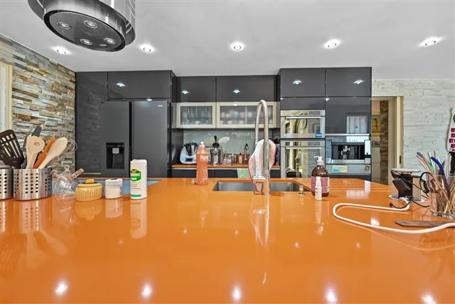 8 Zimmer Einfamilienhaus in Le Bouveret – Foto 10 von 19