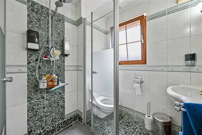 8 Zimmer Einfamilienhaus in Le Bouveret – Foto 13 von 19