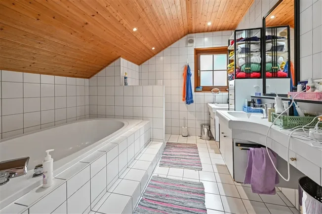 8 Zimmer Einfamilienhaus in Le Bouveret – Foto 18 von 19