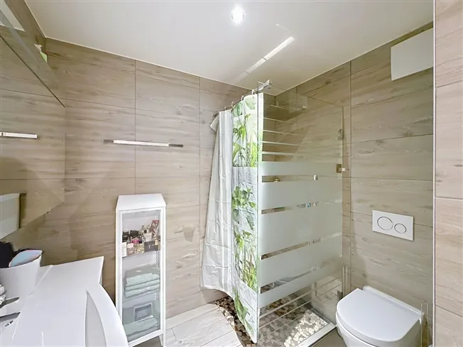 9 Zimmer Villa in Charrat – foto 6 di 9
