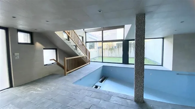 5.5 Zimmer Einfamilienhaus in Saxon – Foto 3 von 12