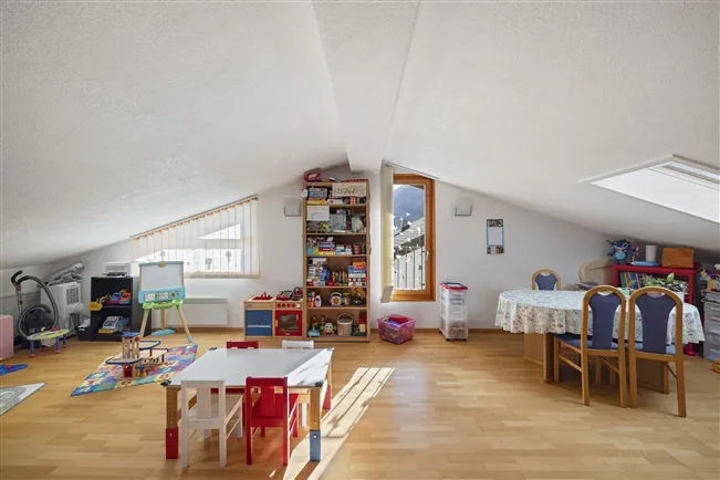 5.5 Zimmer Wohnung in Saxon – Foto 7 von 8