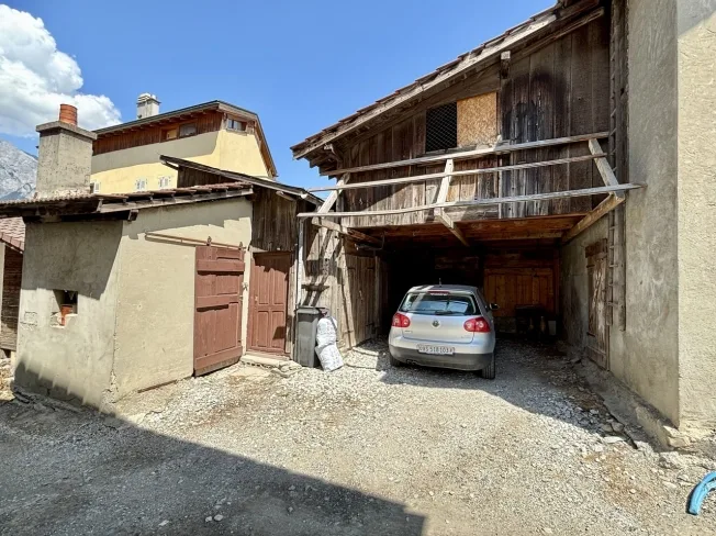 9 Zimmer Einfamilienhaus in Riddes – Foto 12 von 14