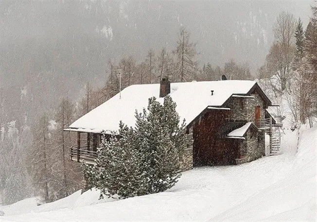 9.5 Zimmer Chalet in La Tzoumaz – foto 3 di 10