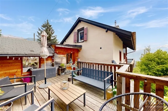 5.5 Zimmer Einfamilienhaus in Salvan – photo 2 sur 12
