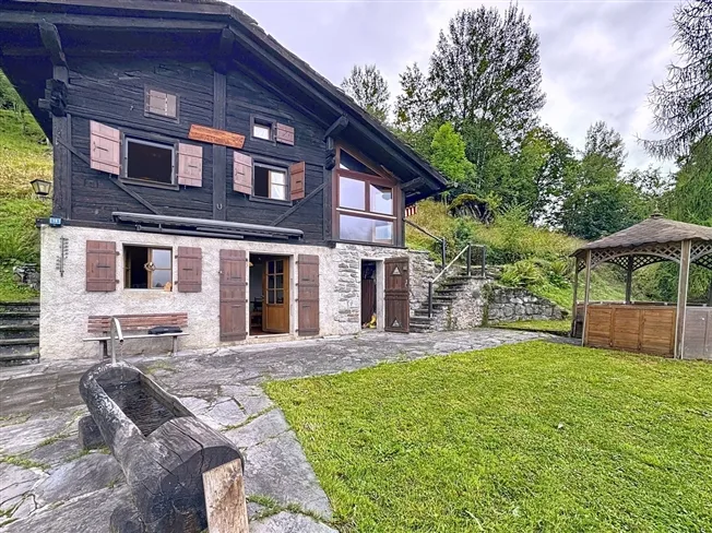 4.5 Zimmer Chalet in Lourtier – Foto 16 von 17