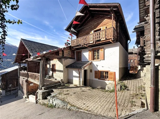 4.5 Zimmer Reihenfamilienhaus in Sarreyer – Foto 15 von 16