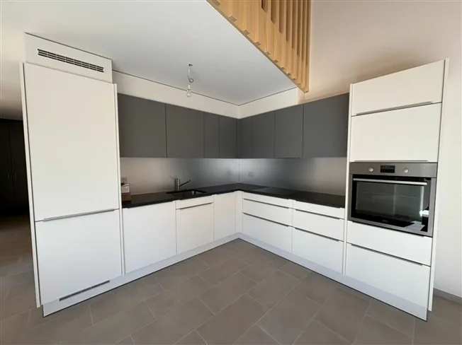 4.5 Zimmer Attikawohnung in Chamoson – Foto 2 von 9