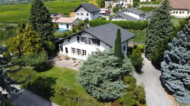 6.5 Zimmer Einfamilienhaus, 1955 Chamoson