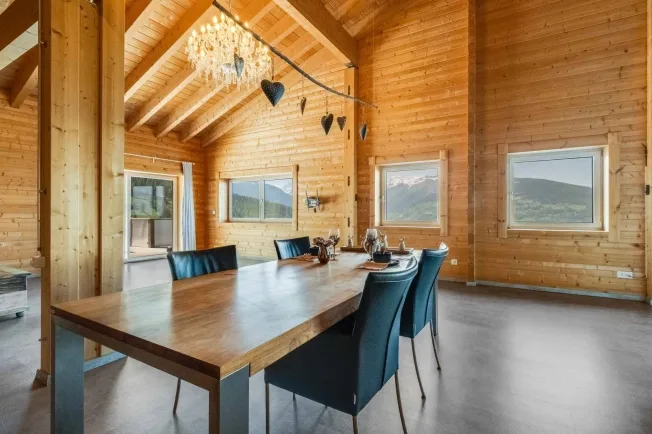 Chalet d'eccezione nel cuore delle Alpi vallesane – foto 8 di 13