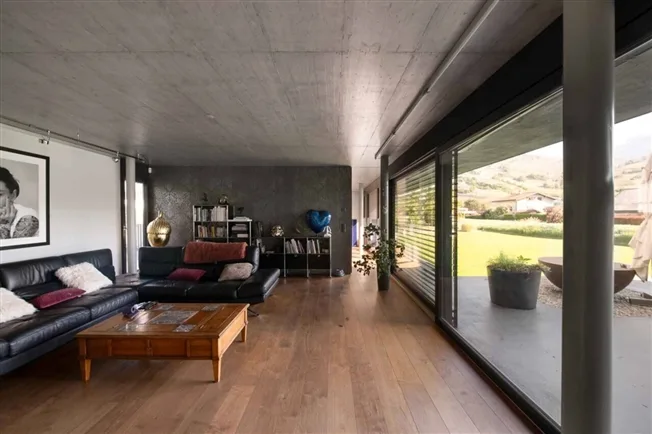 7.5 Zimmer Villa in Vétroz – foto 2 di 12