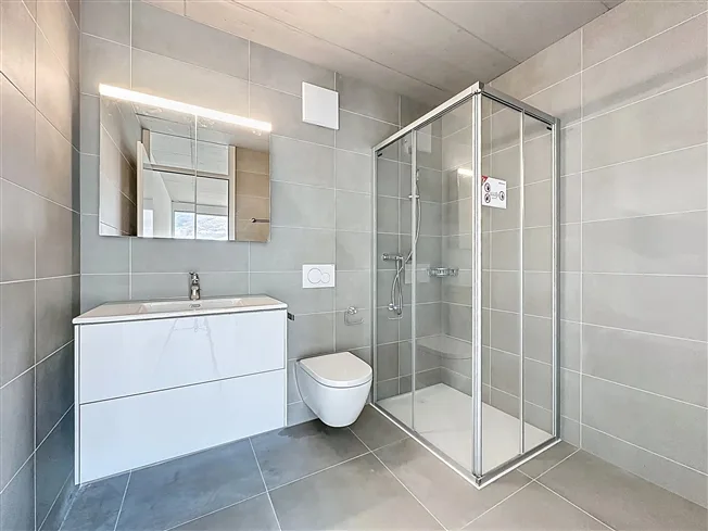 Attique lumineux avec vaste balcon – photo 6 sur 12