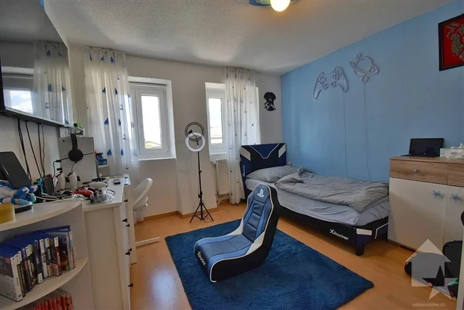 Appartement de 4.5 pièces, un jardin et 3 places de parcs incluses ! – foto 8 di 10