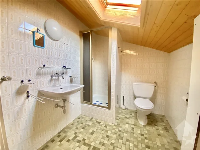 Jolie maison individuelle sur une belle parcelle de 725 m2 ! – Foto 18 von 19