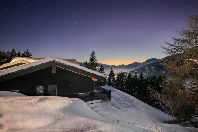 5.5 Zimmer Einfamilienhaus in Lens – Foto 2 von 10