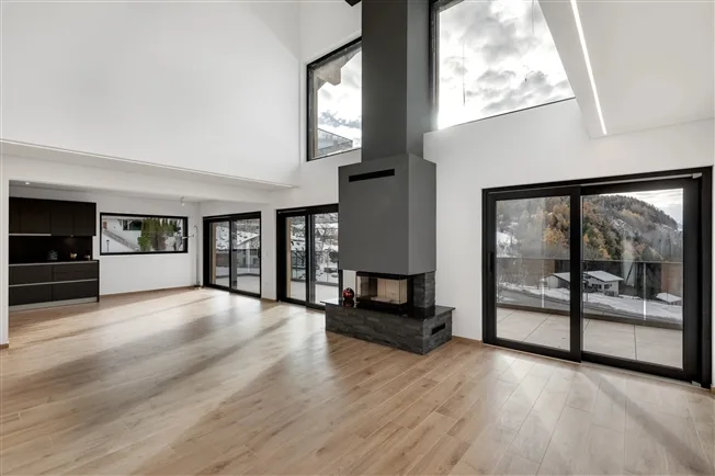 6.5 Zimmer Chalet in Lens – photo 2 of 15