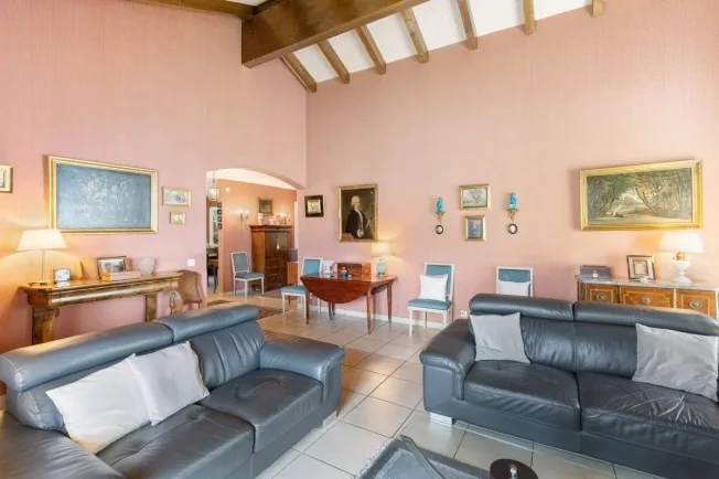 8 Zimmer Einfamilienhaus in Salins – photo 7 sur 13
