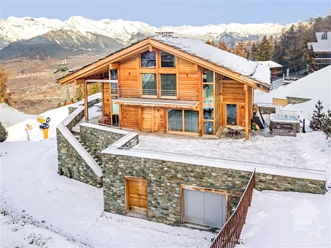 Magnifique chalet de grand standing directement sur les pistes de ski – foto 10 di 20