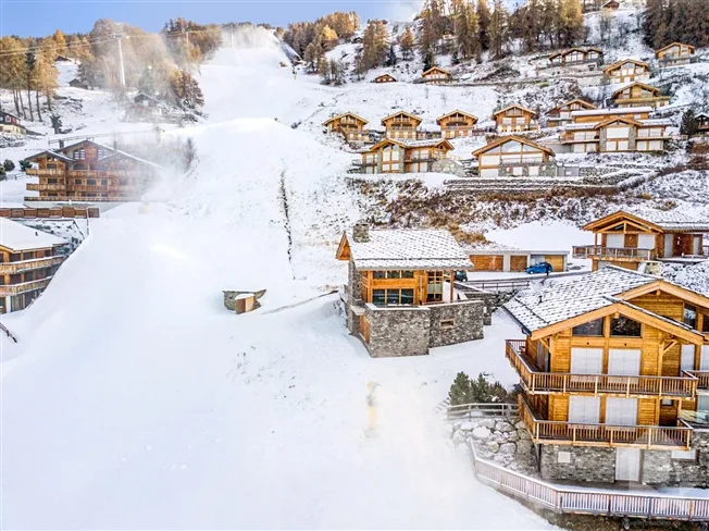 Magnifique chalet de grand standing directement sur les pistes de ski – foto 9 di 20