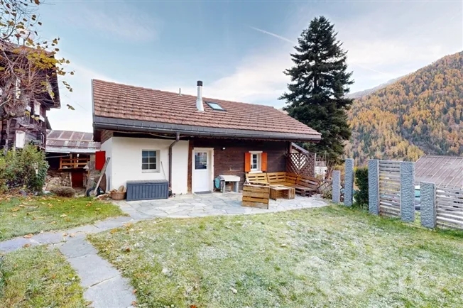 3.5 Zimmer Einfamilienhaus in Fey (Nendaz) – photo 2 sur 12