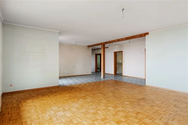 5.5 Zimmer Einfamilienhaus in Neuchâtel – foto 4 di 11