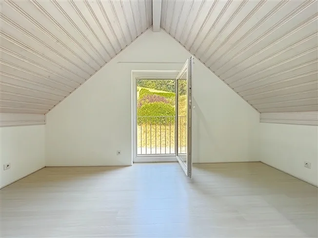 8.5 Zimmer Villa in Bevaix – foto 18 di 20