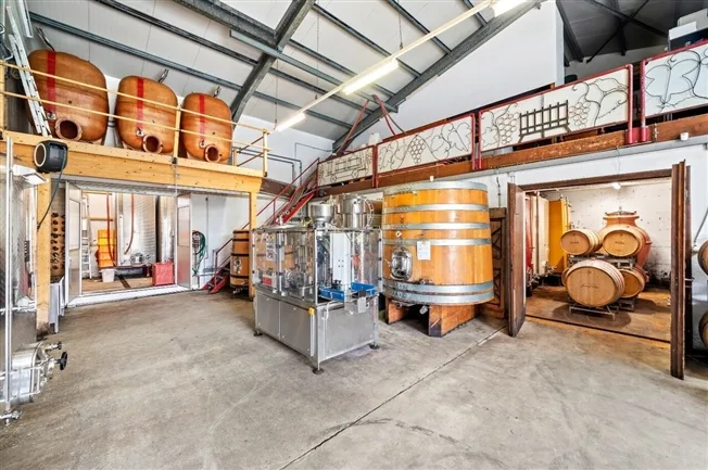 4.5 Zimmer Bauernhaus in Vaumarcus – Foto 6 von 18