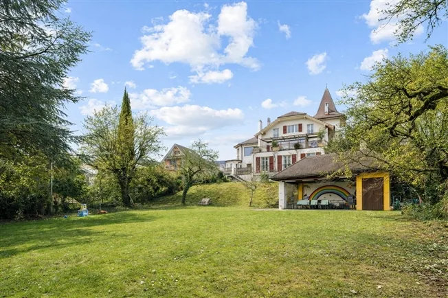 13.5 Zimmer Villa in Corcelles NE – photo 11 sur 11