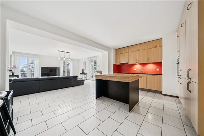 13.5 Zimmer Villa in Corcelles NE – photo 2 sur 11