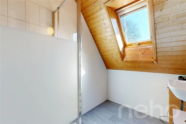 9.5 Zimmer Einfamilienhaus in Dombresson – Foto 7 von 12