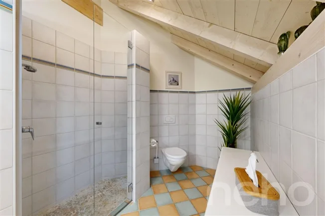 6.5 Zimmer Einfamilienhaus in Thielle – Foto 12 von 13