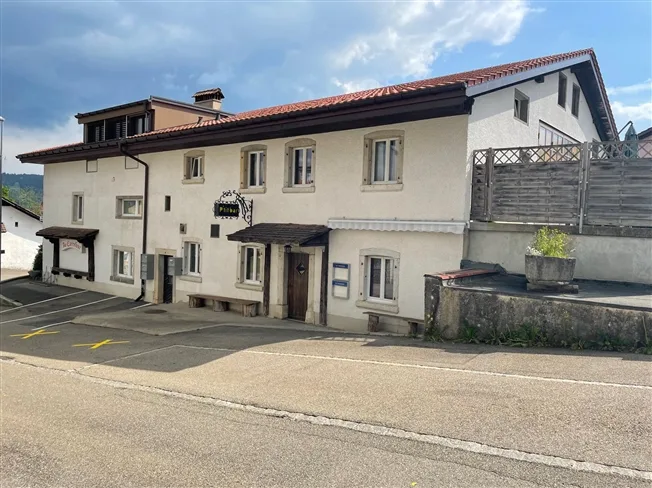17 Zimmer Wohnung in Saignelégier – photo 2 sur 7