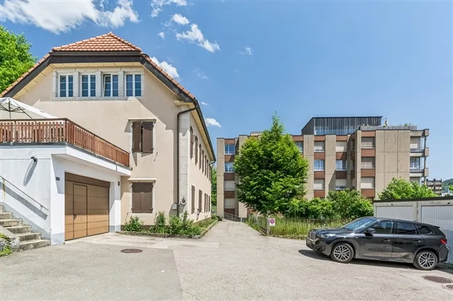 10 Zimmer Villa in Le Locle – Foto 10 von 11