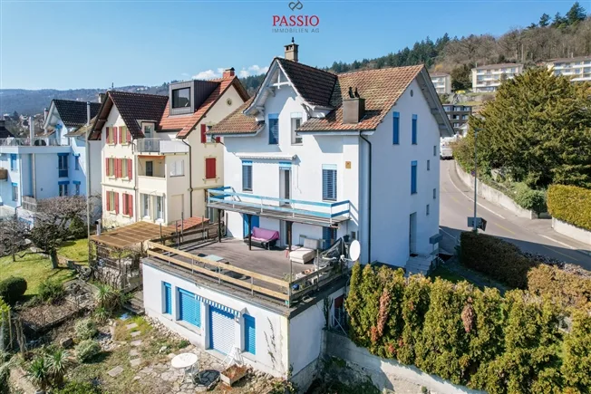 9.5 Zimmer Einfamilienhaus, 2504 Biel-Bienne