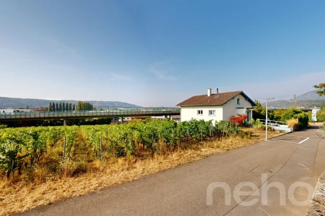 5.5 Zimmer Einfamilienhaus in Le Landeron – photo 2 sur 12