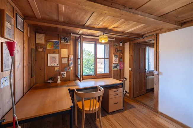 4 Zimmer Einfamilienhaus, 2553 Safnern
