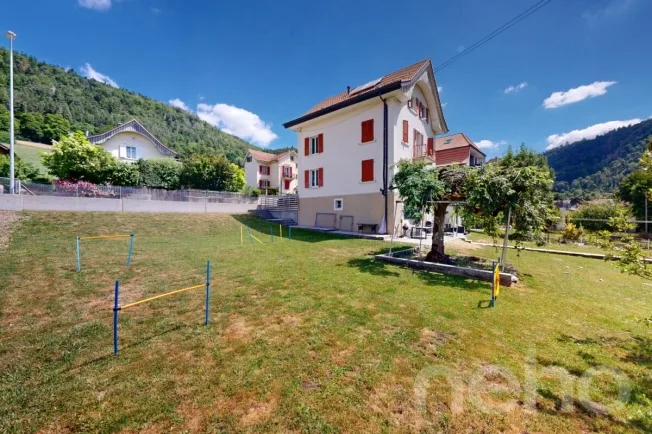7 Zimmer Einfamilienhaus in Sonceboz-Sombeval – foto 2 di 12