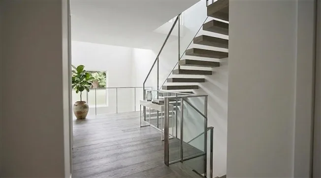 5.5 Zimmer Einfamilienhaus in St-Imier – foto 2 di 12