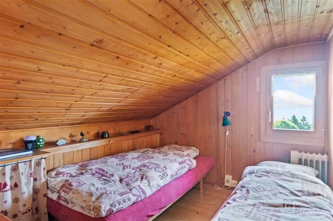 Chalet in Mont-Soleil – photo 8 of 9