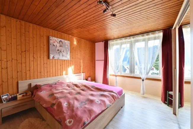 8.5 Zimmer Einfamilienhaus in St-Imier – Foto 8 von 13