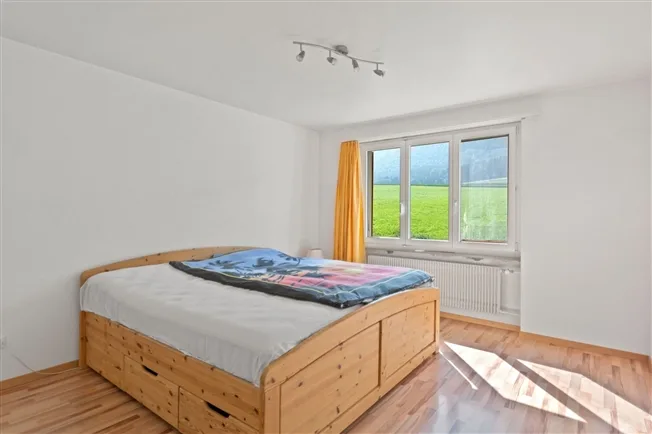 4.5 Zimmer Einfamilienhaus in Cormoret – Foto 4 von 9