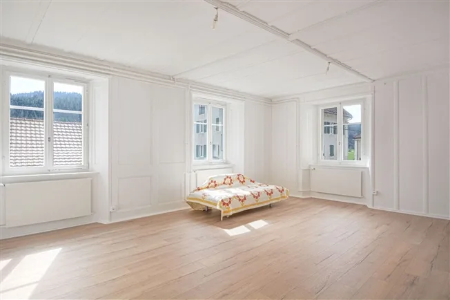 8.5 Zimmer Einfamilienhaus, 2616 Renan BE