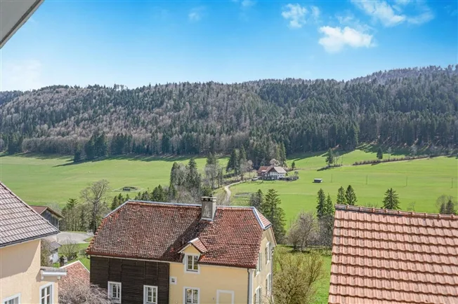 8.5 Zimmer Einfamilienhaus, 2616 Renan BE