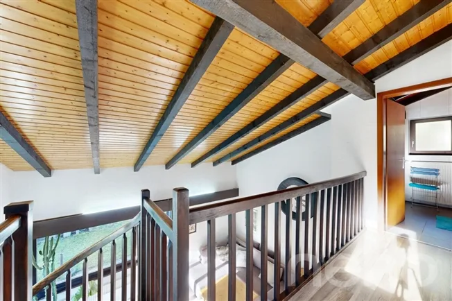 6 Zimmer Einfamilienhaus in Court – foto 7 di 12